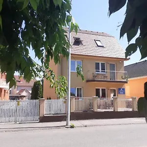 https://aroma-apartman.hotels-hajduszoboszlo-hungary.com